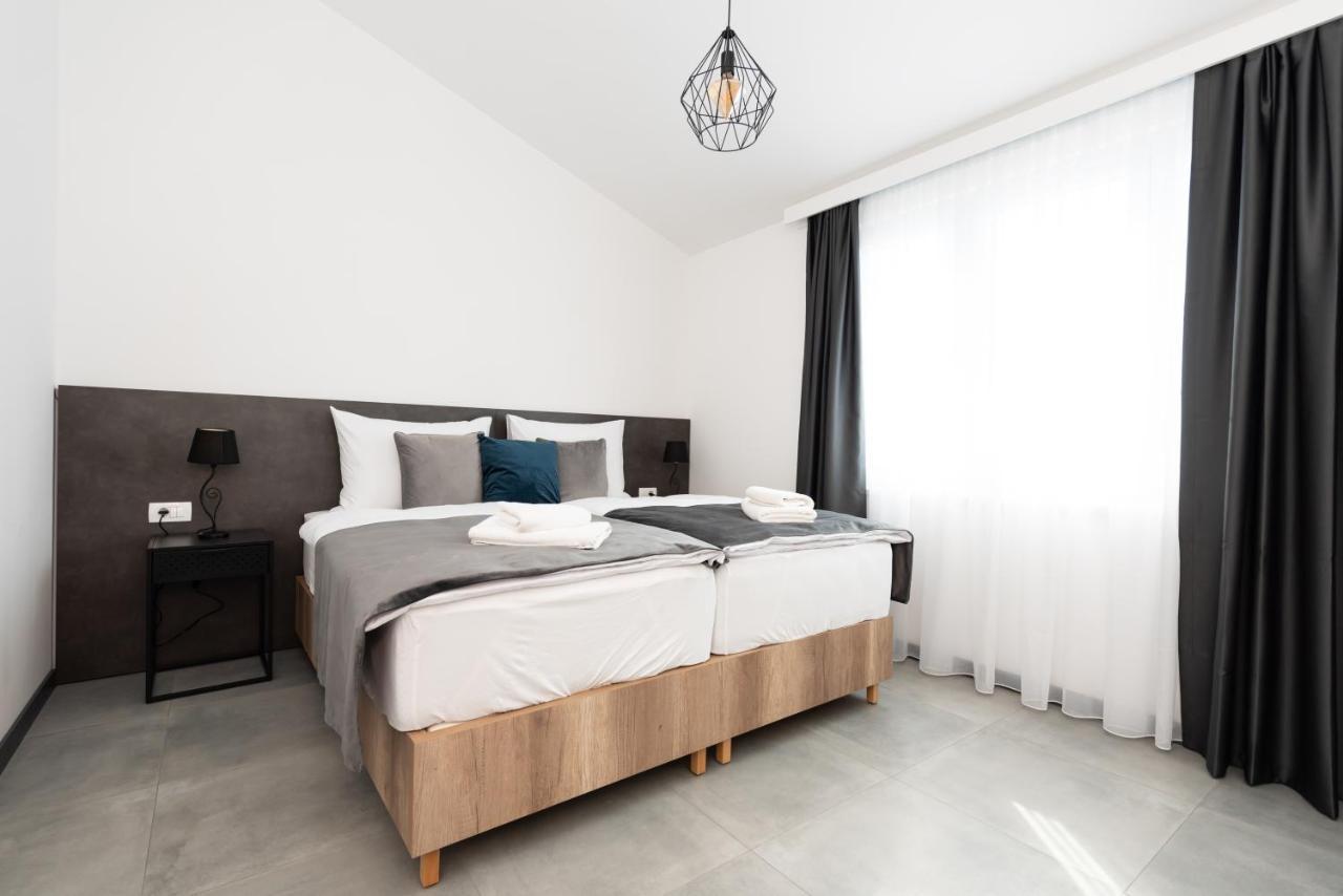 Kapov'S Rooms Kaštela Exteriér fotografie